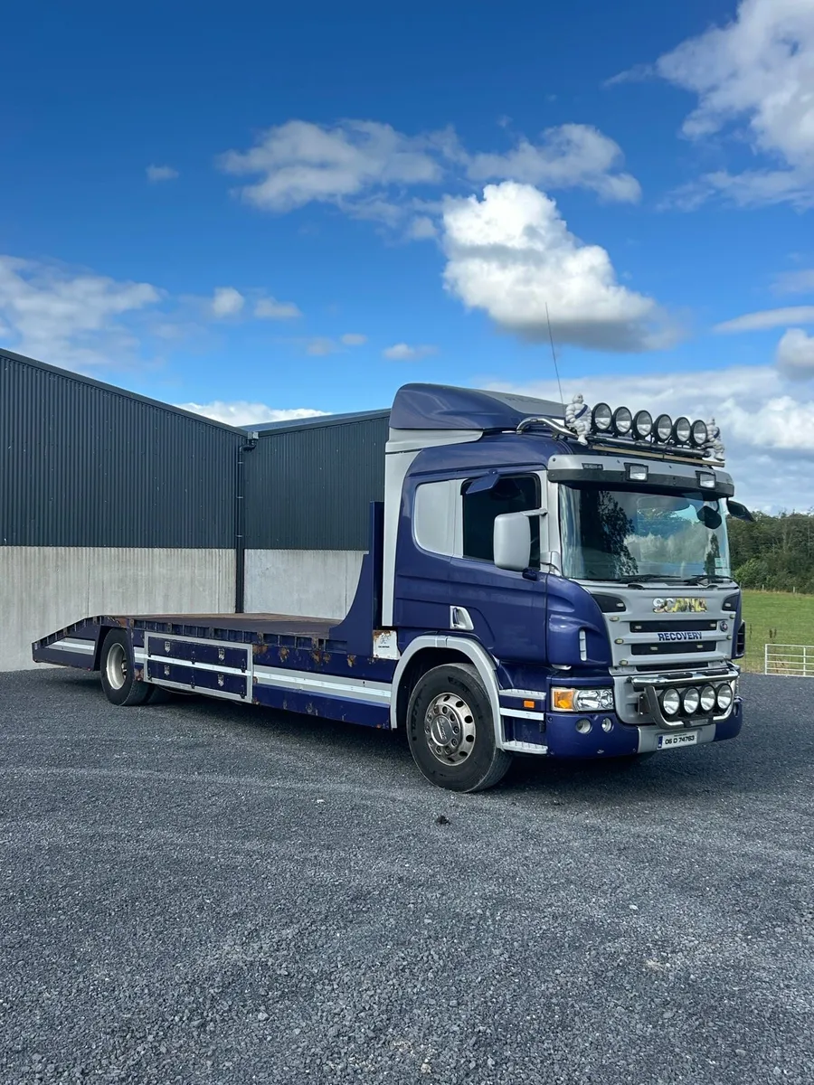 Scania Recovery Truck - Image 1