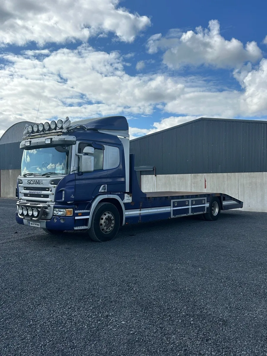 Scania Recovery Truck - Image 3