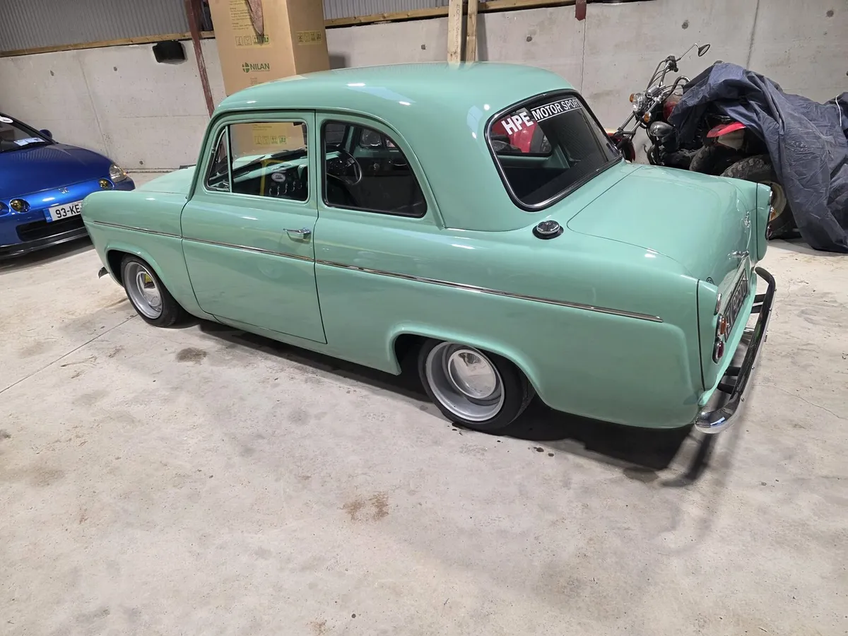 Ford Popular 100E - Image 2