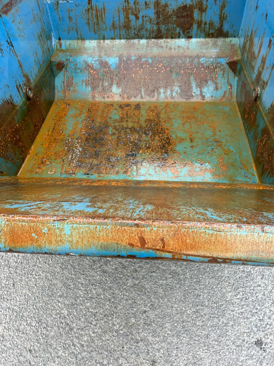 Crane Boat Skip - Image 2