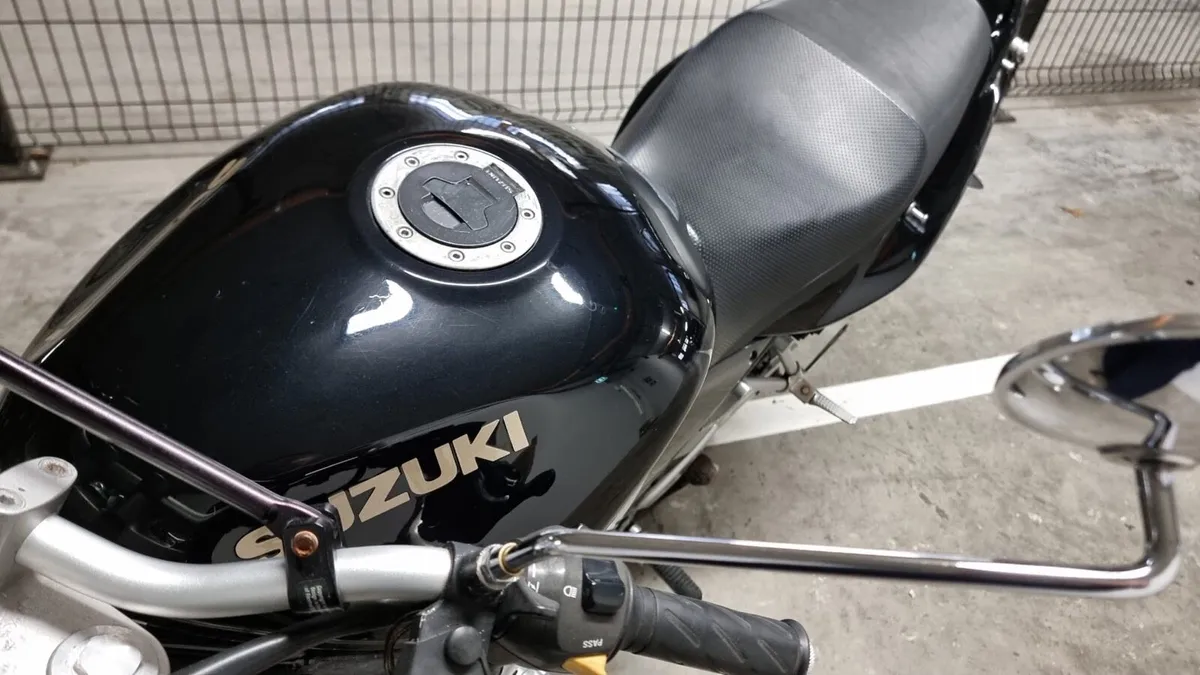 Suzuki bandit 600 - Image 3