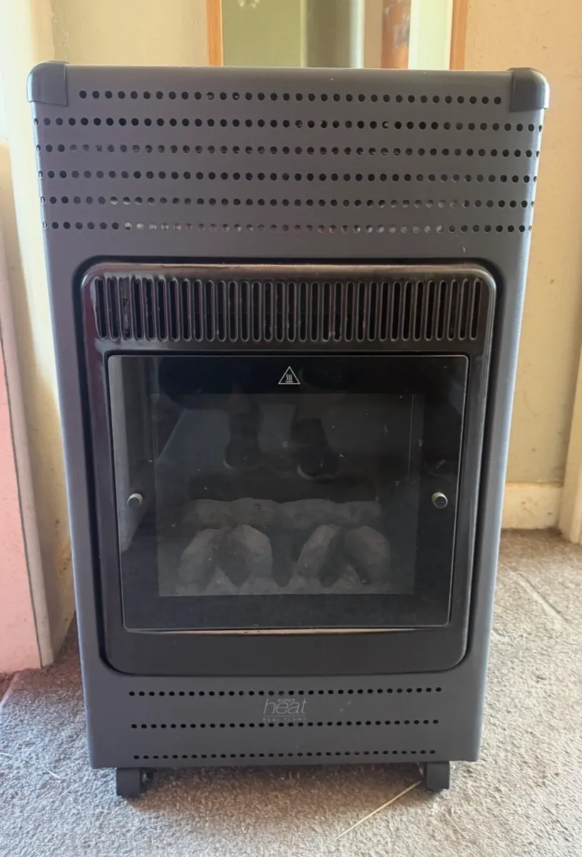 Gas Heater& gas bottle included - Image 1
