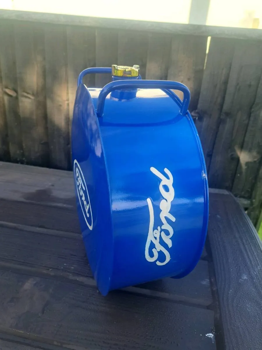 Ford oil can - Image 2