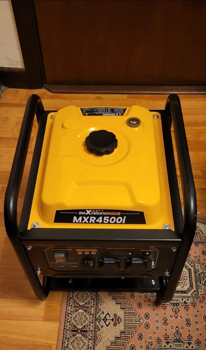 Portable Generator 3.2KW Max 3.5KW Outdoor Skiing - Image 1
