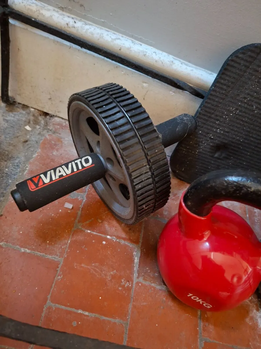 Gym equipment - Image 2