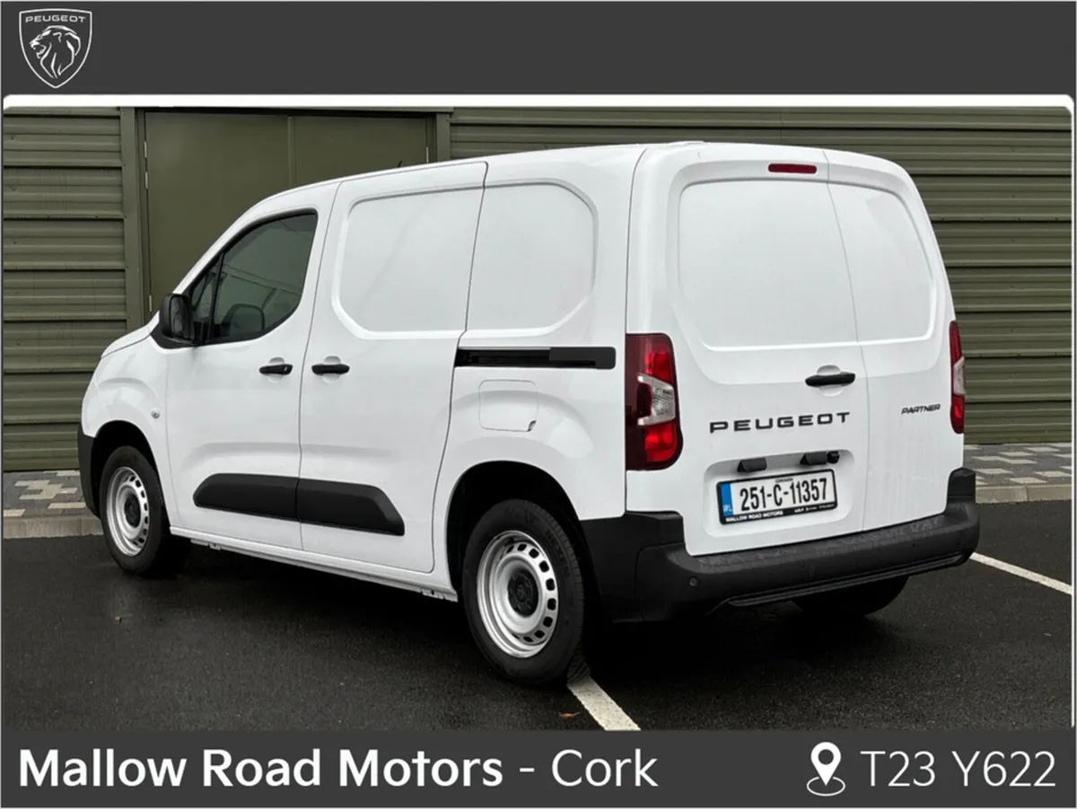 Peugeot Partner PRO PLUS 1.5 DIESEL MANUAL - Image 3
