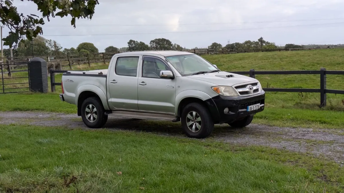 2008 Toyota Hilux 3.0 D4D Automatic 4WD CVRT 04/27 - Image 1