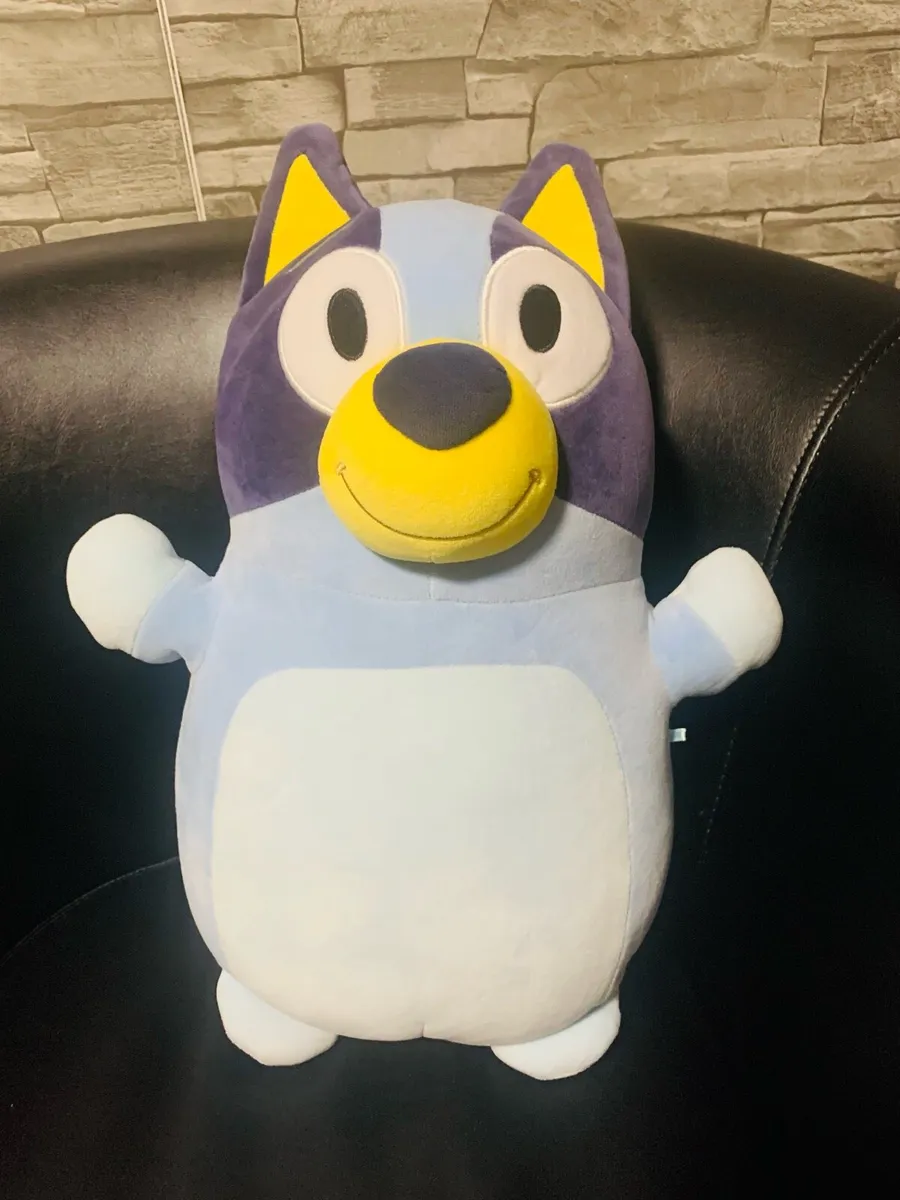 Huge Bluey squishmellow - Image 2