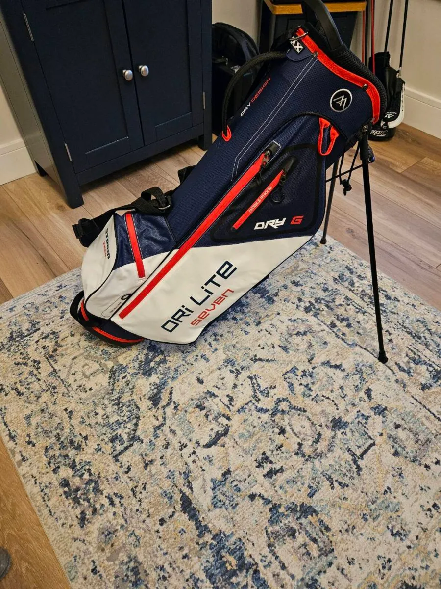 Big Max Dri Lite Seven Stand Bag - Image 1