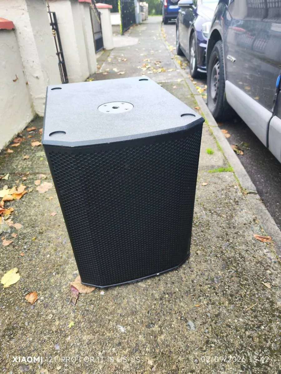 DB Technologies 615 SUB Speakers - Image 3