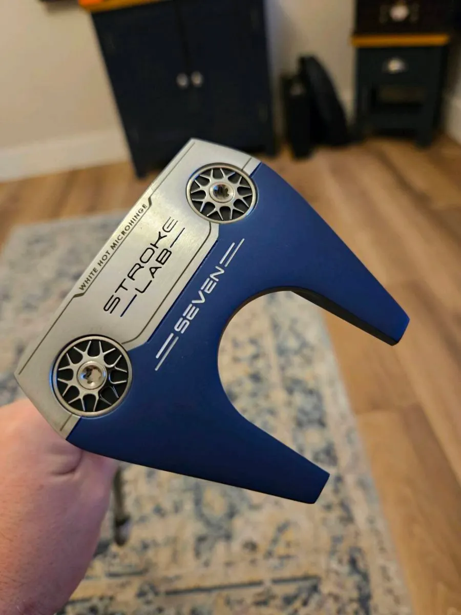 Odyssey Seven Left Handed Putter - Image 1