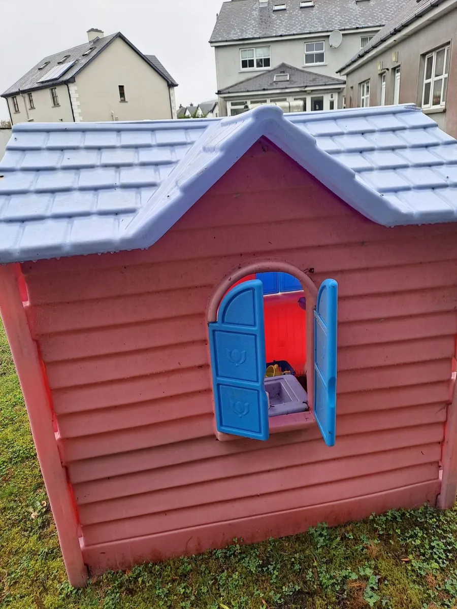 Play house - Image 1
