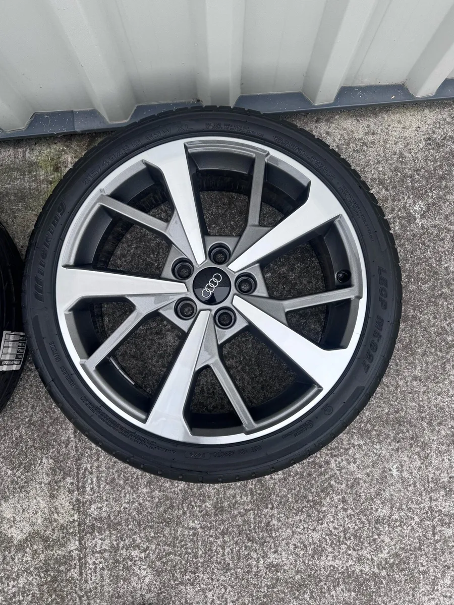 Genuine 18” Audi Alloys - Image 4
