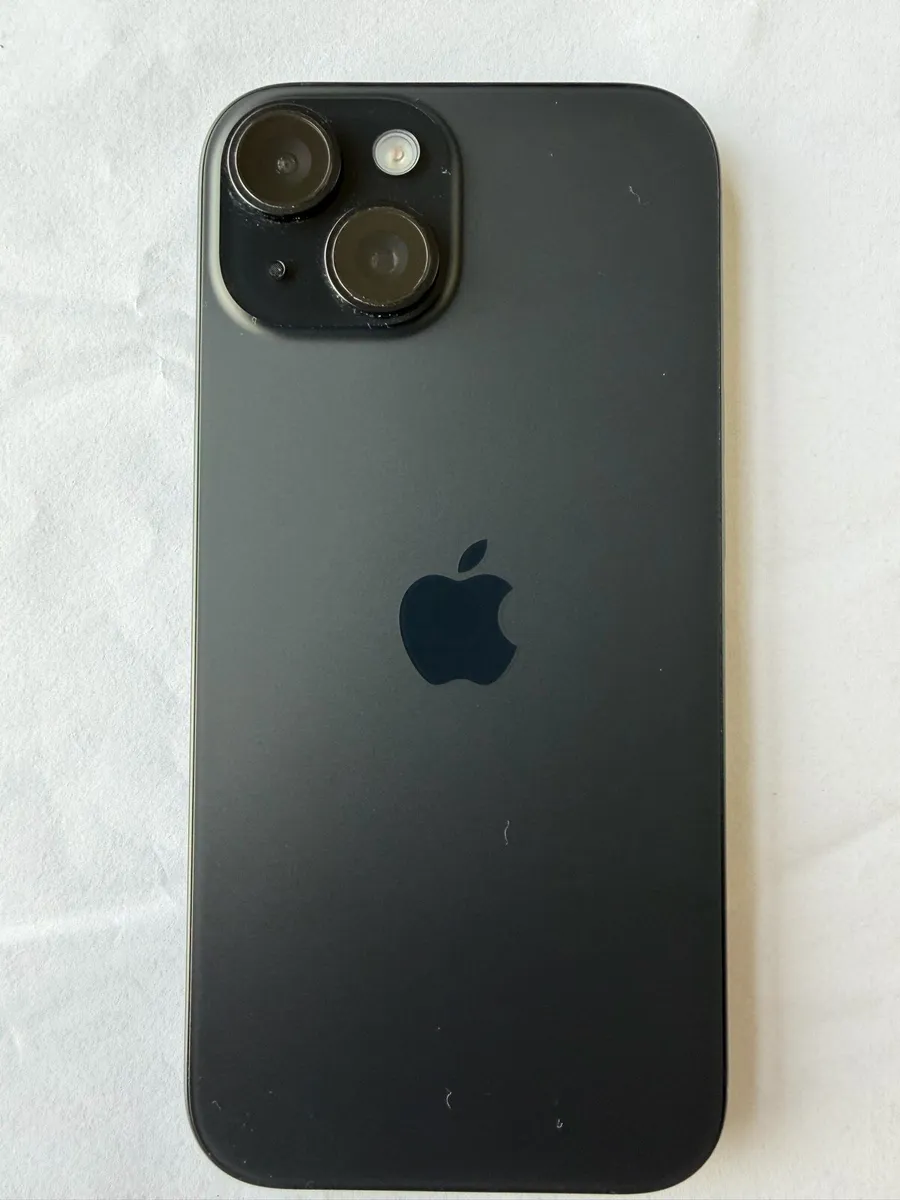 iPhone 15 only 2 months old - Image 2