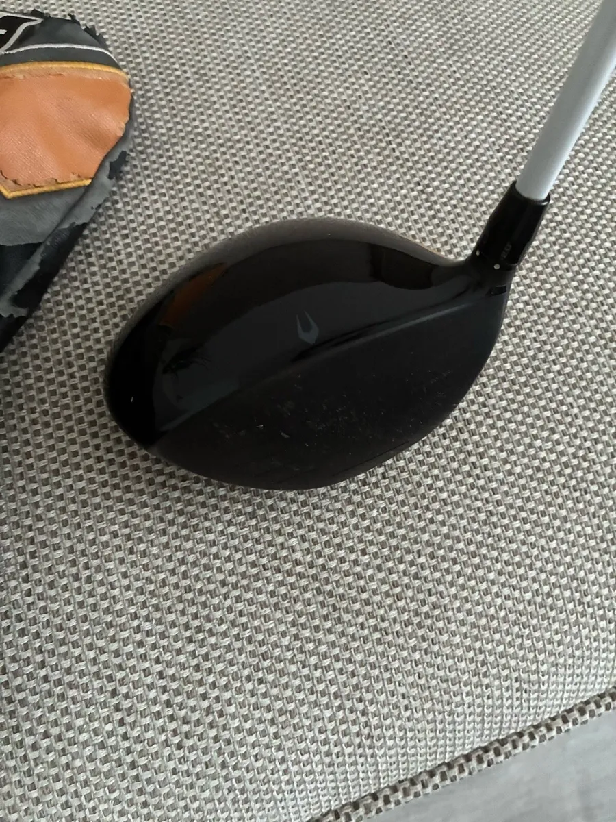 Wilson FG Tour F5 Driver stiff shaft - Image 2