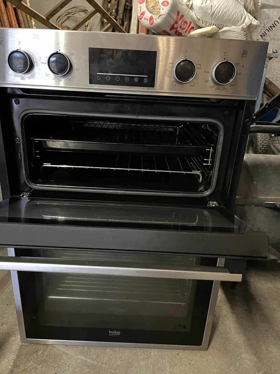 Slot in oven - Image 3