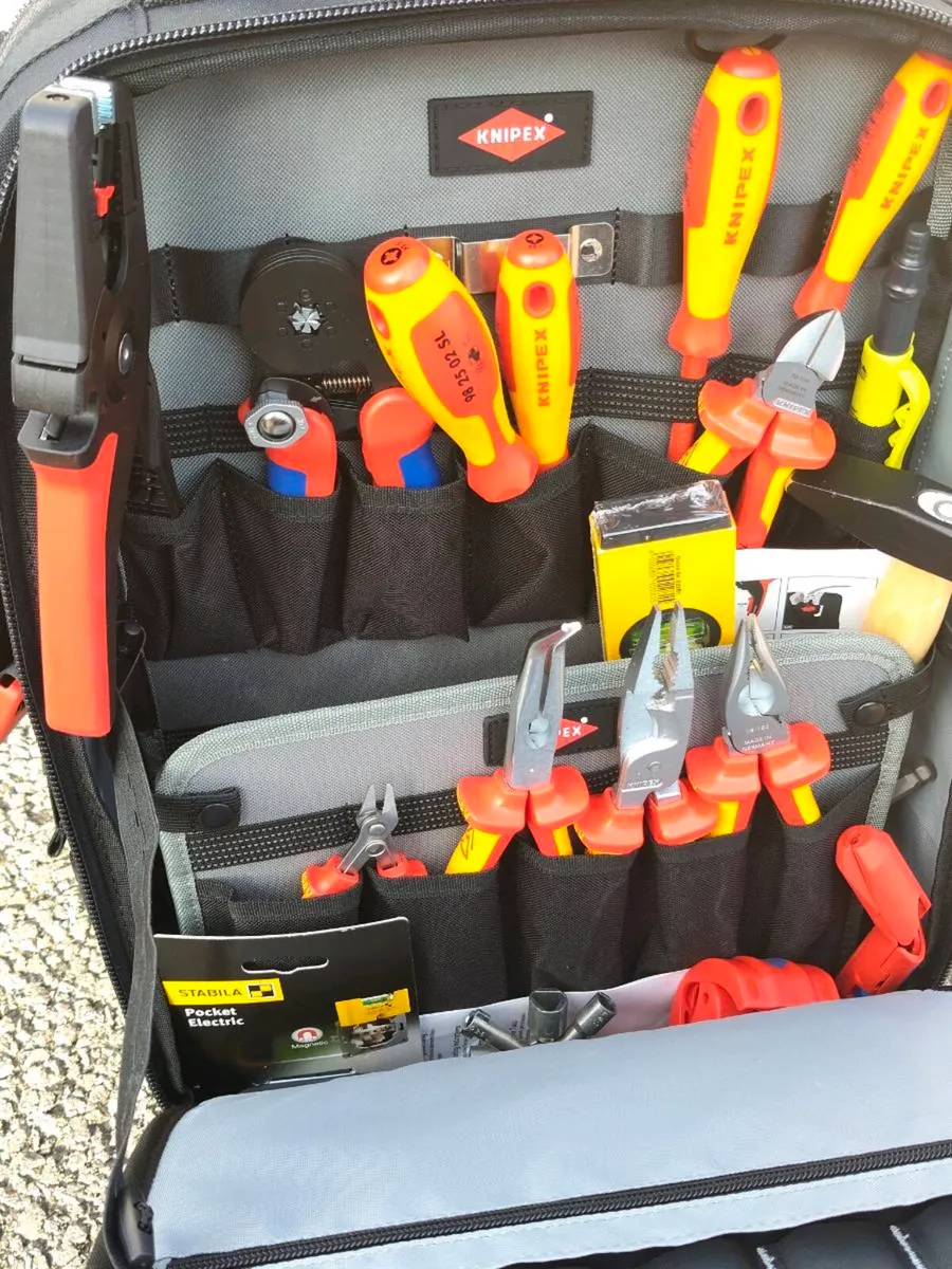 Electricians Tool kit - Image 3