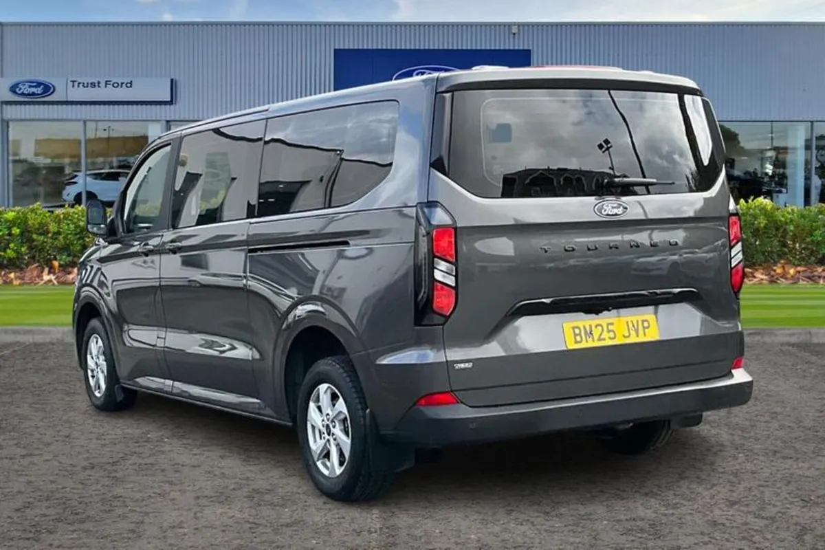 Ford Tourneo Custom 340 L2 PETROL FWD  2.5 PHEV 23 - Image 2