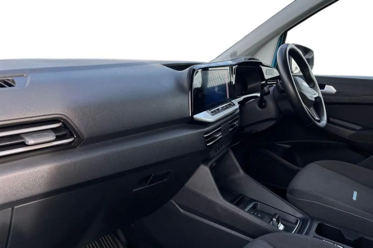 Ford Transit Connect 250 Active AUTO L2 LWB FlexCa - Image 3
