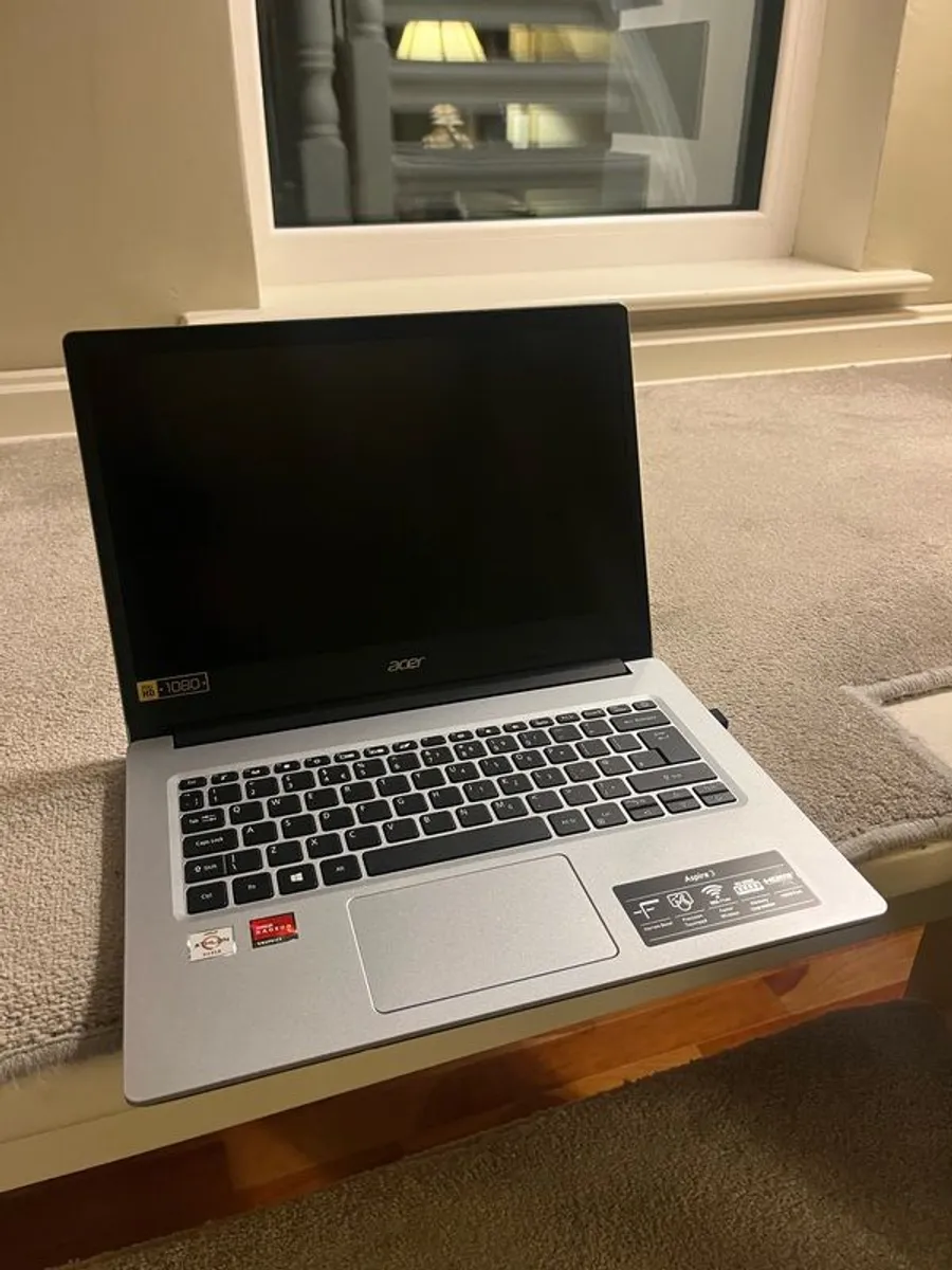 Acer Laptop - Image 1