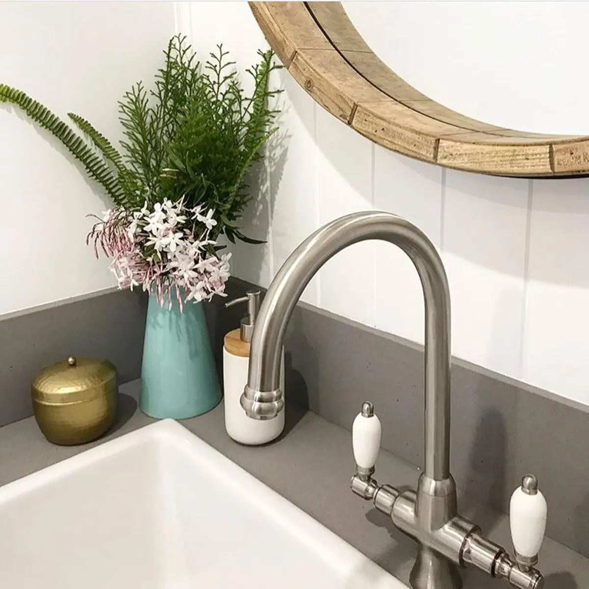 Dorchester Brushed Nickel Dual Flow Kitchen Sink - Image 4