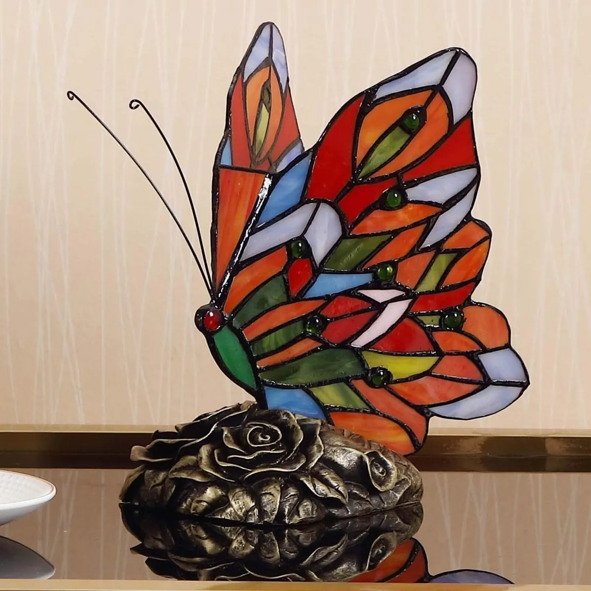 L31406 Butterfly Tiffany Style Stained Glass - Image 2