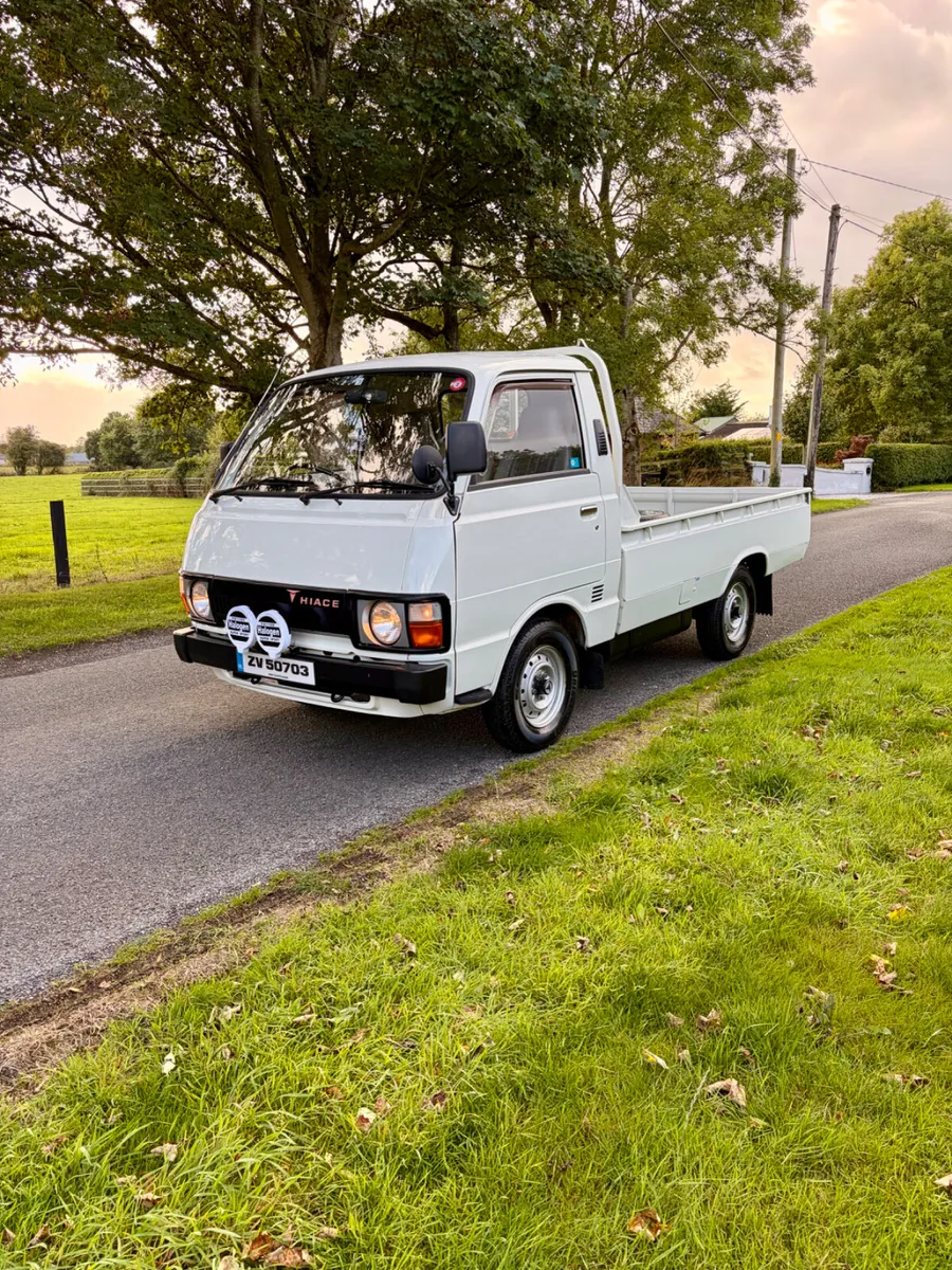 Toyota HiAce Pickup (Only 29k miles) - Image 1