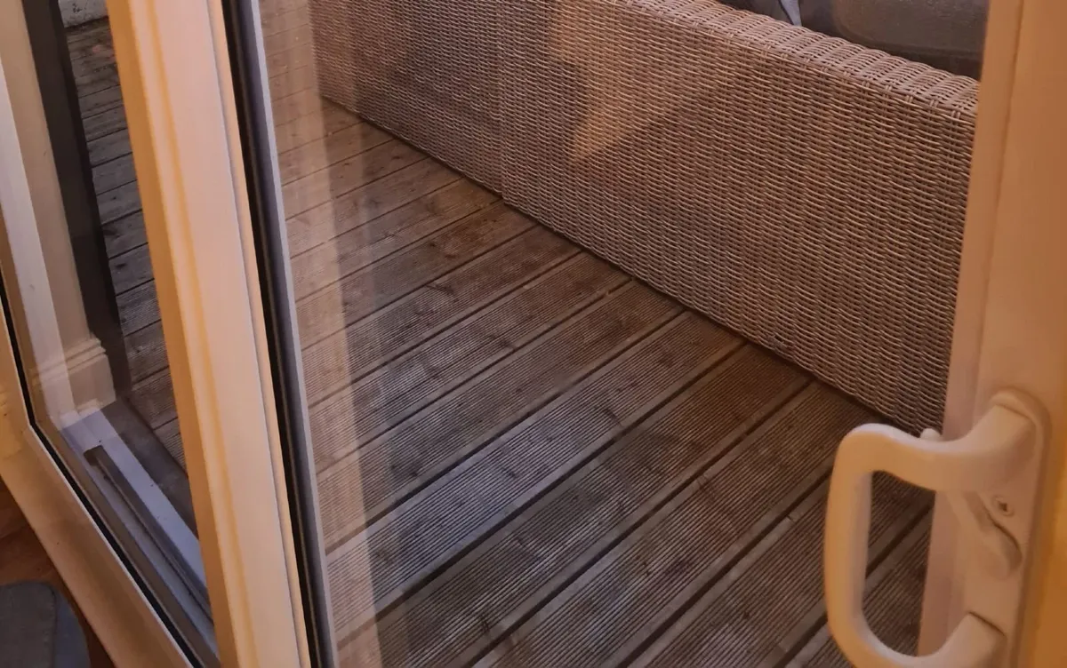 uPVC patio sliding door with frame - Image 3