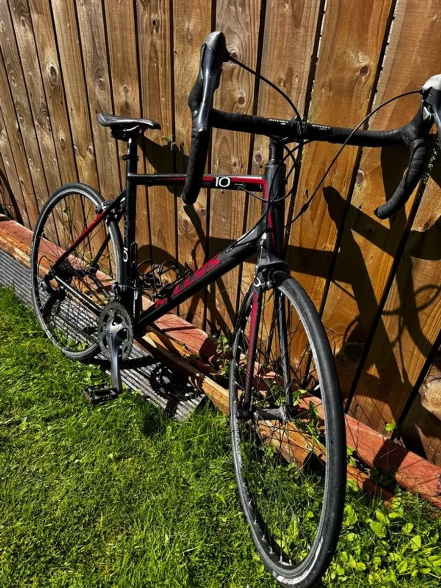 Kellys road bike - Image 1