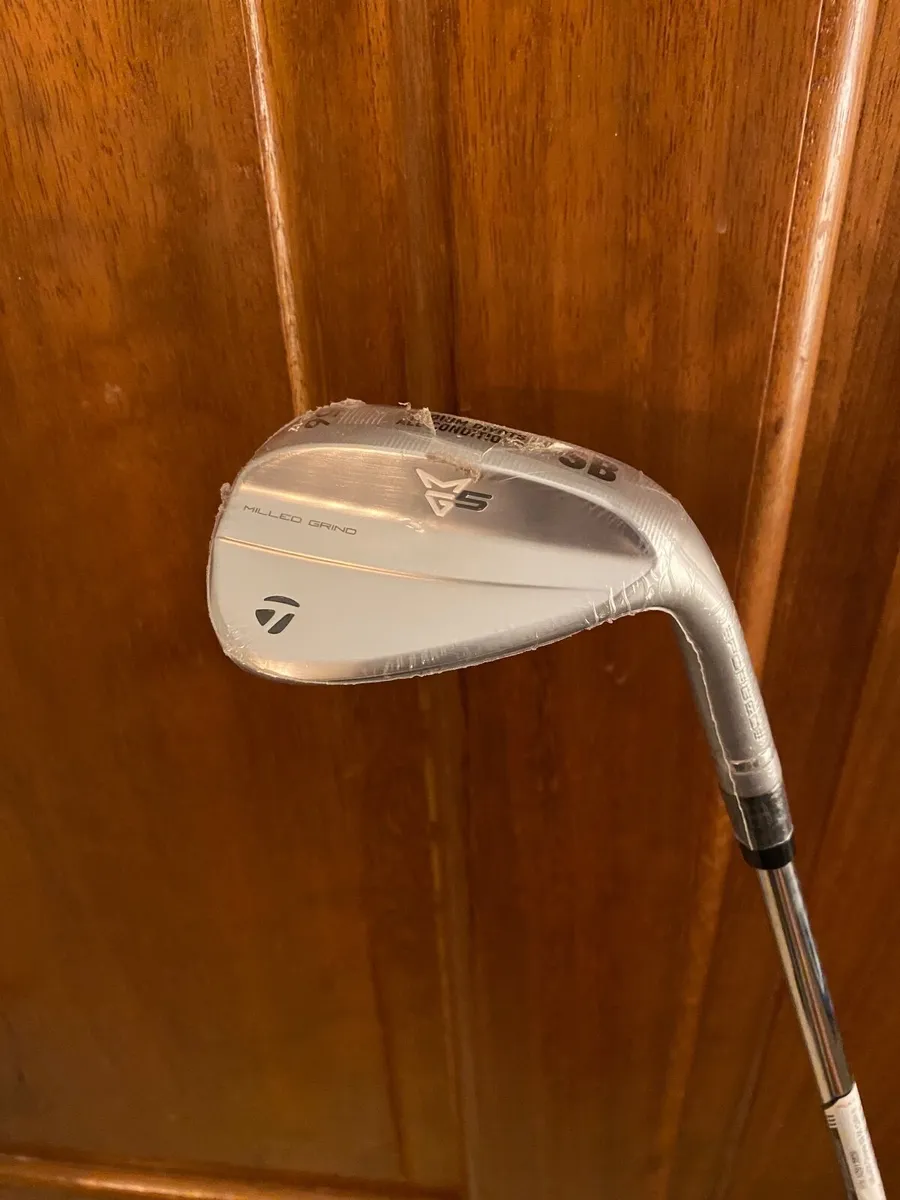 Taylormade NEW Milled 5 Grind 56 Degree Wedge - Image 1