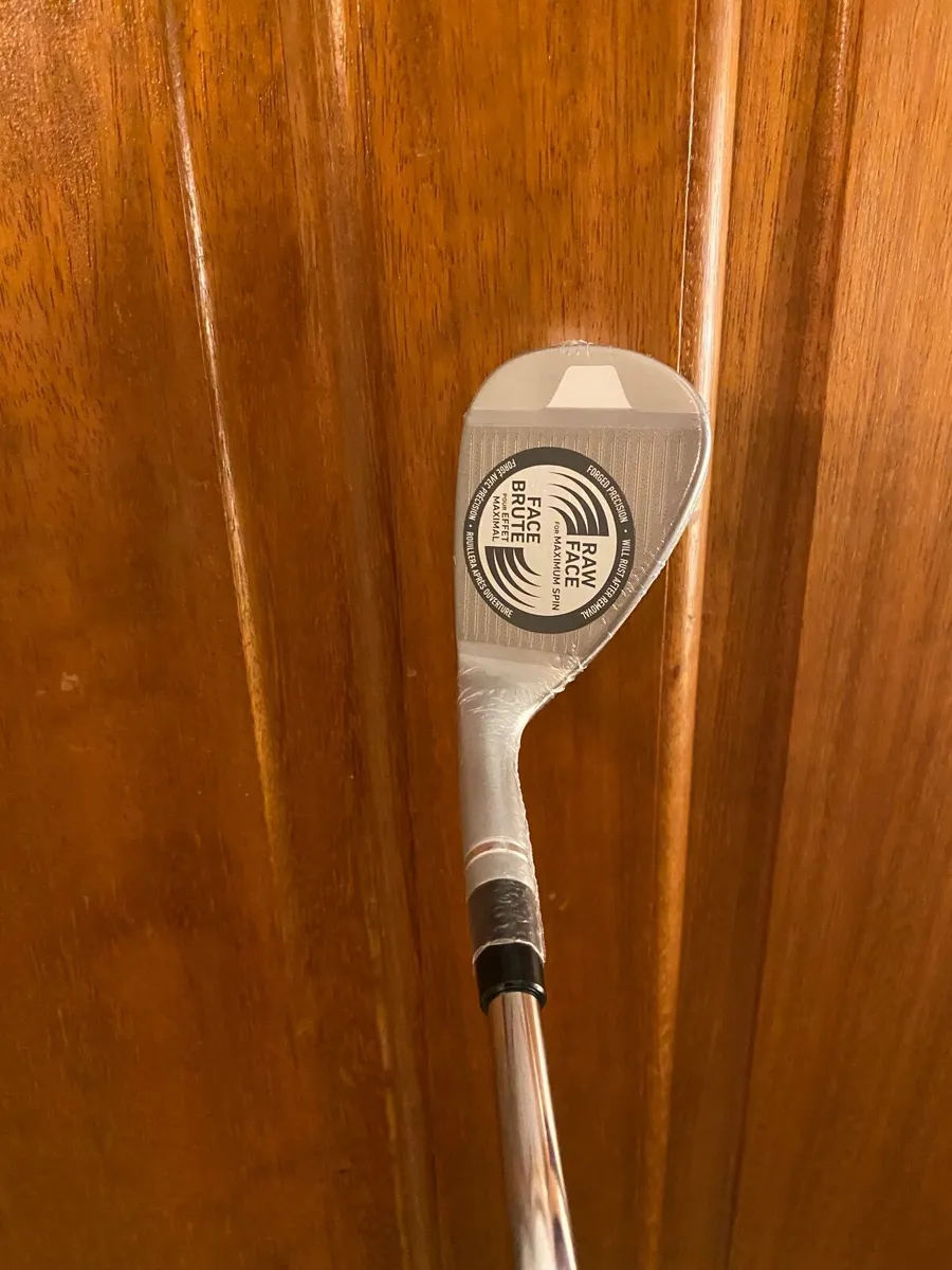 Taylormade NEW Milled 5 Grind 56 Degree Wedge - Image 2