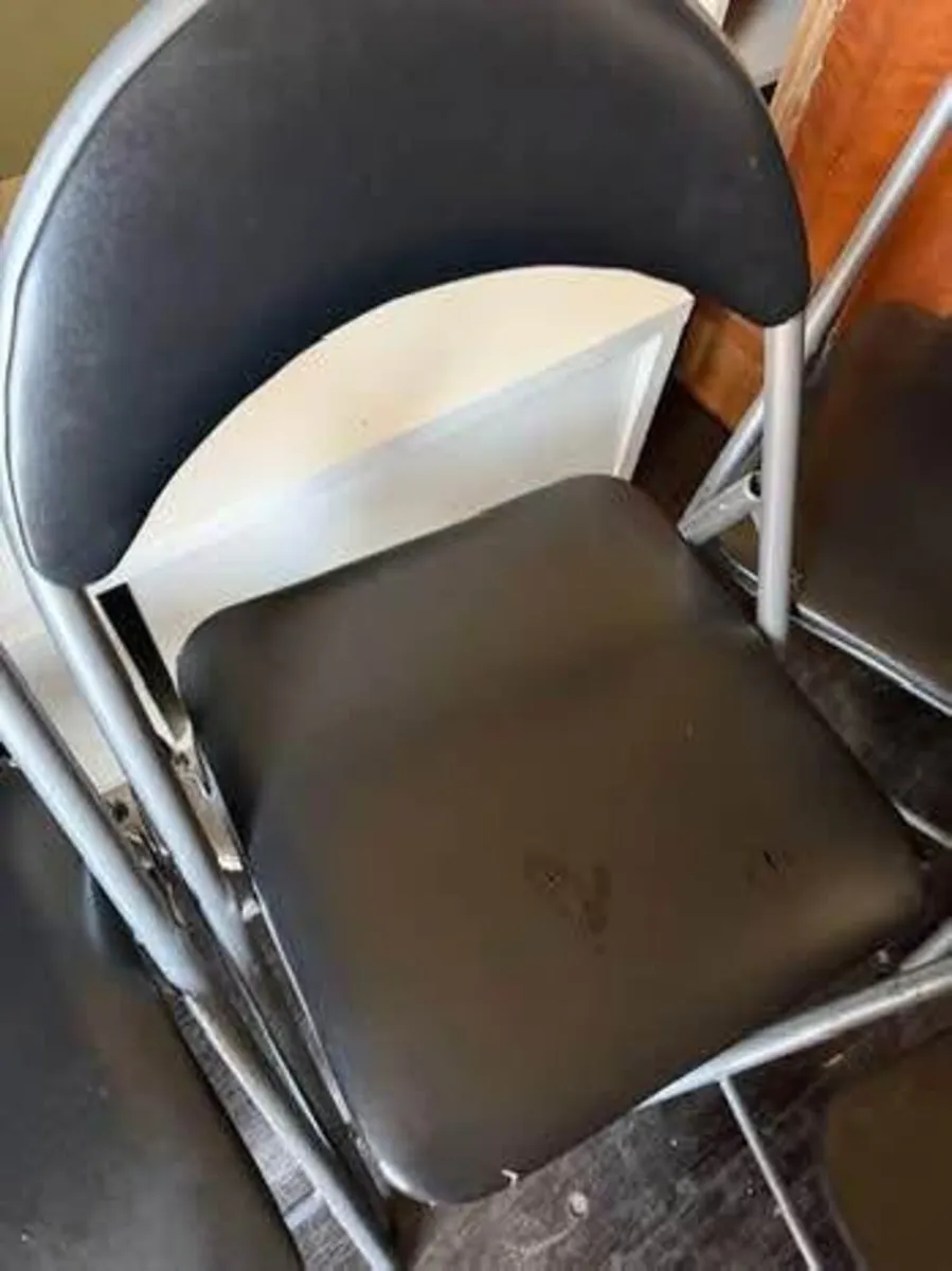 Foldable chairs 4 - Image 3