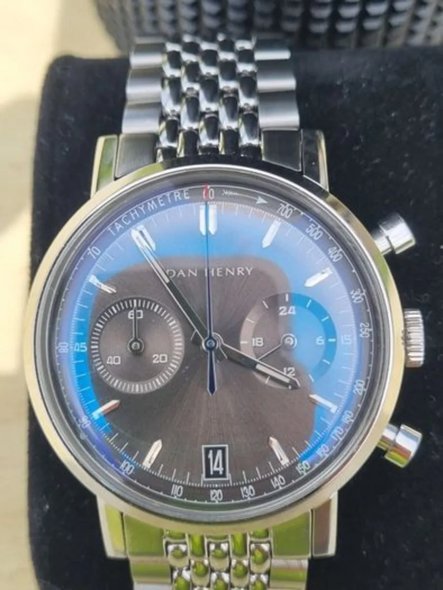 Dan Henry 1964 Gran Turismo Chronograph Watch - Image 3