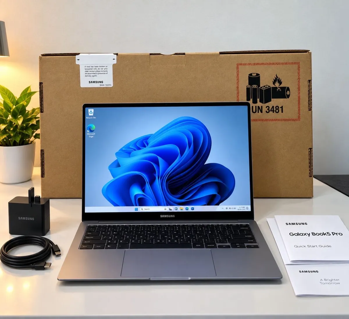 Samsung Galaxy Book5 Pro 16” — Brand New —