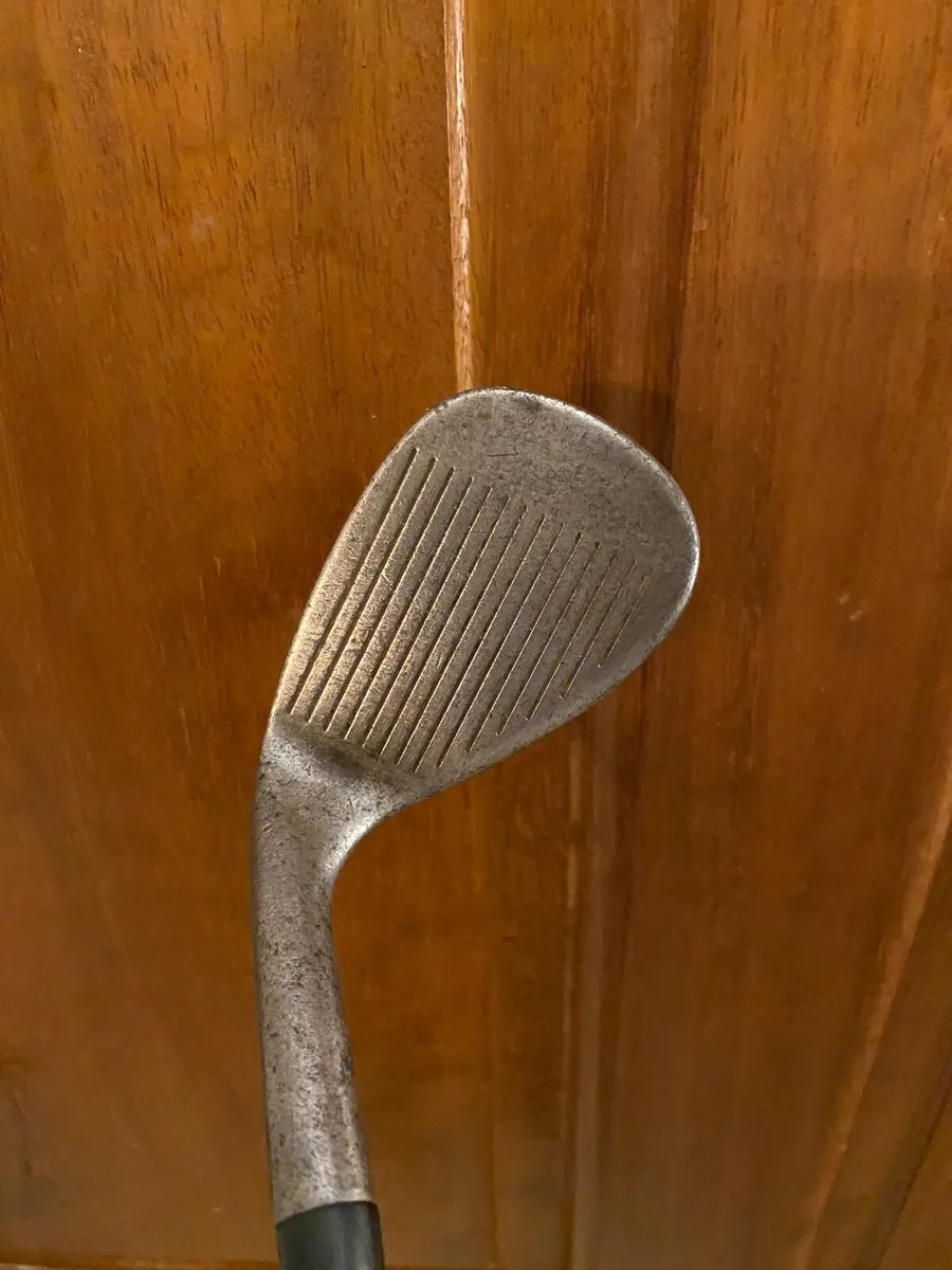 Cleveland Tour Action 58 Degree Raw Finish Wedge - Image 3