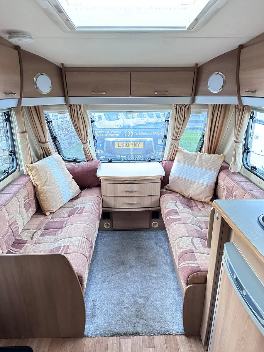 ✨STUNNING ELDDIS AVANTE 4 BERTH FIXED BED✨ - Image 3