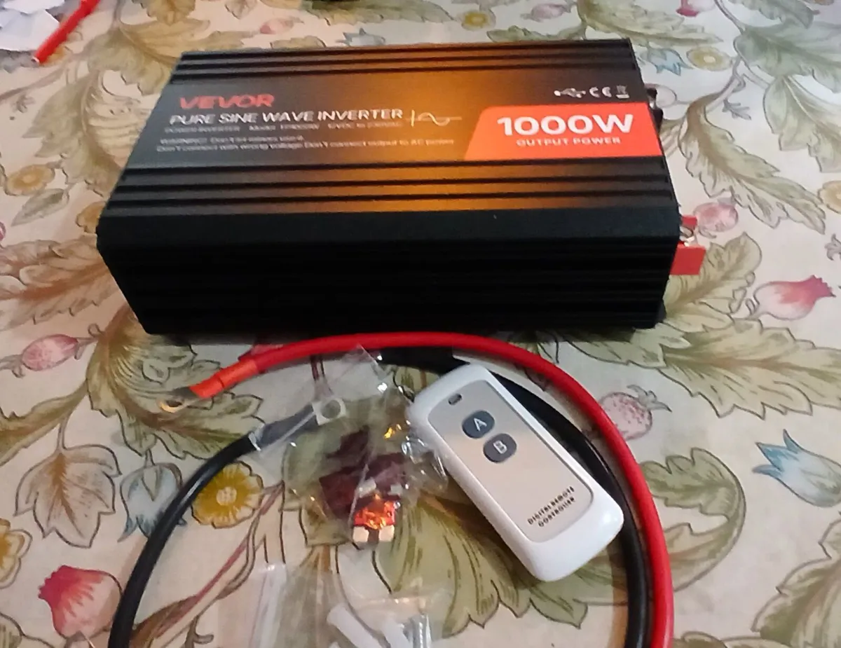 12v 1000w 230v inverter - Image 2