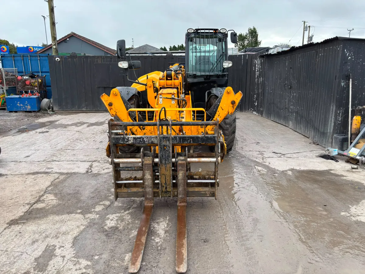 JCB Loadall telescopic handler - Image 2