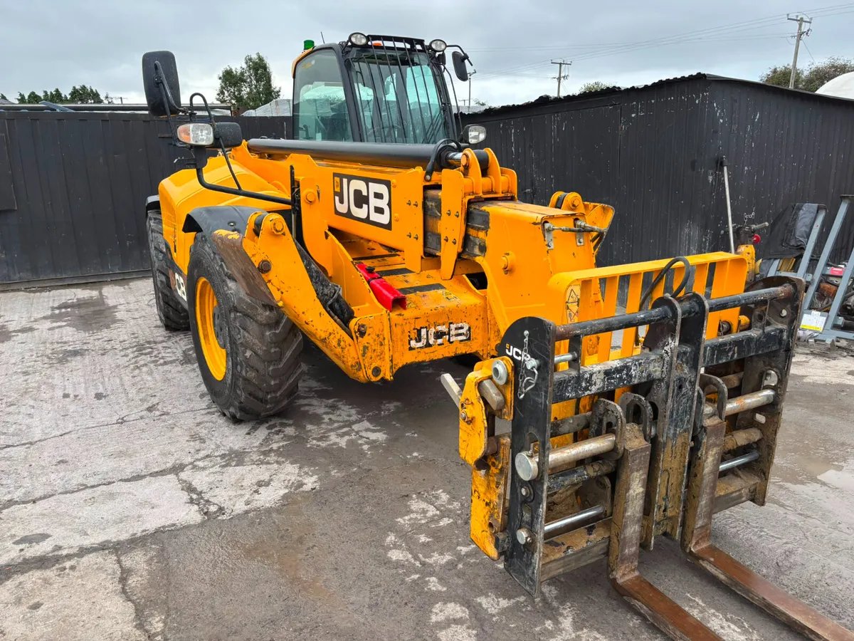 JCB Loadall telescopic handler - Image 1