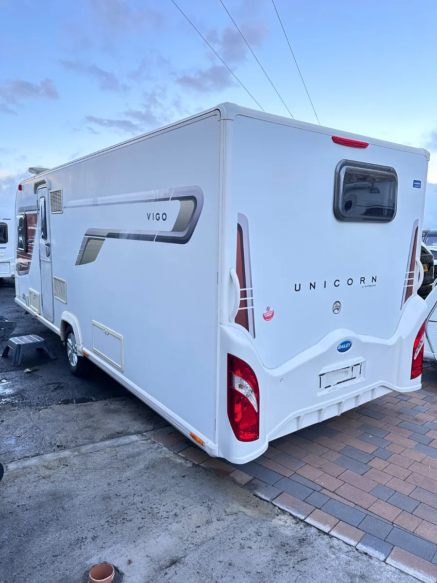 ✨STUNNING BAILEY UNICORN VIGO 4 BERTH ISLAND BED✨ - Image 3