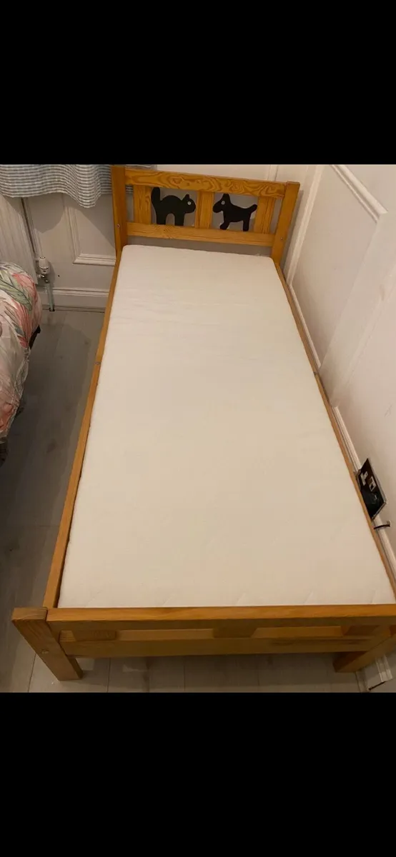Bed - Image 2
