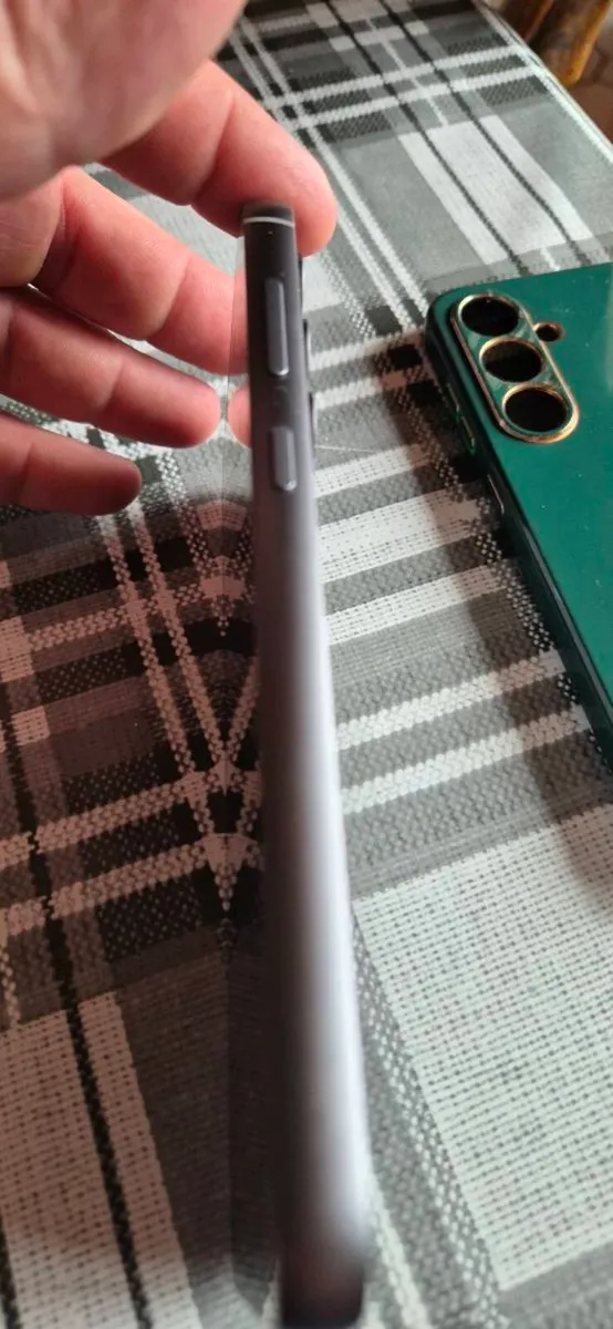 samsung s23 fe - Image 3