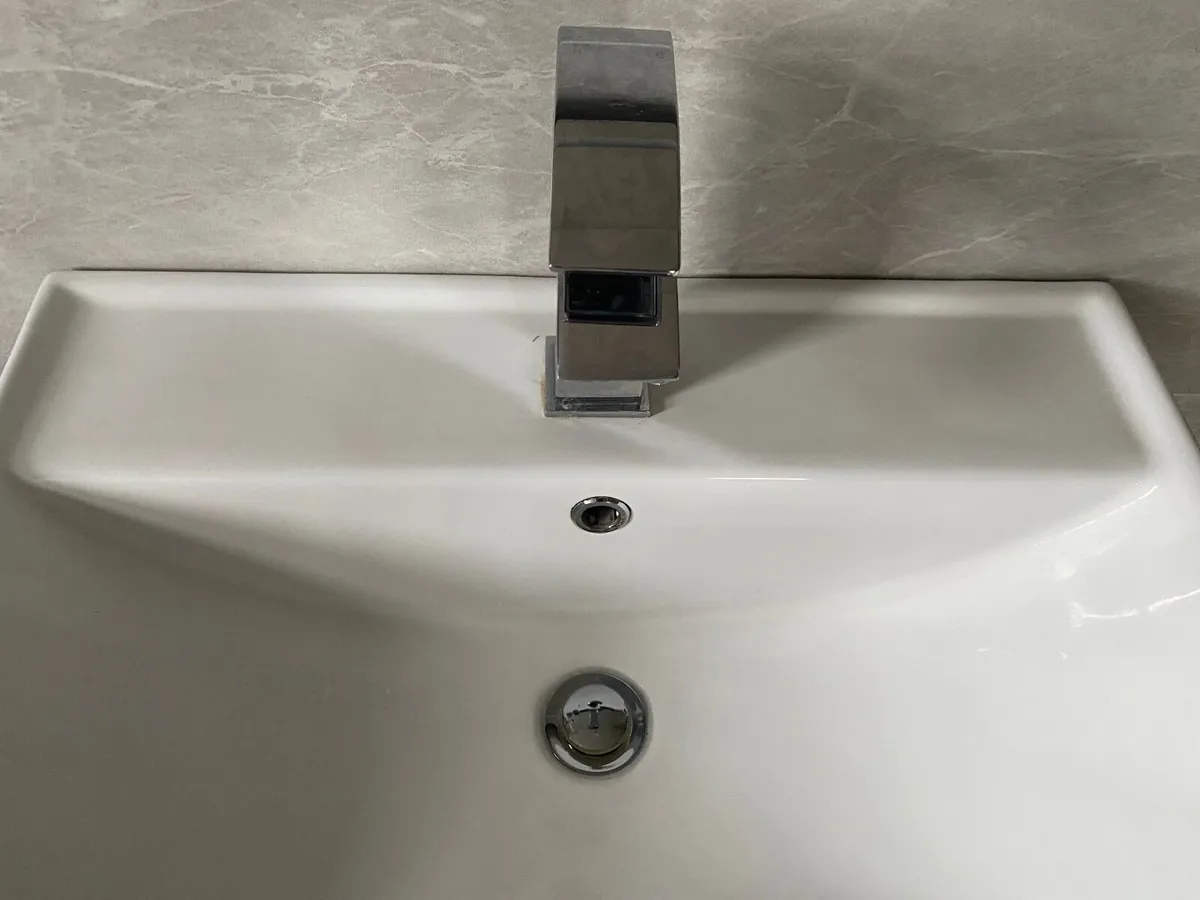Bathroom Vanity Unit - Image 3