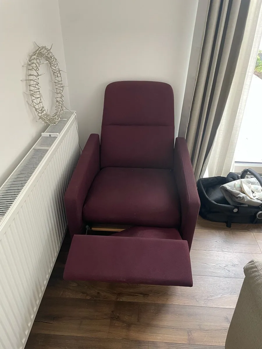 Recliner For free - Image 1
