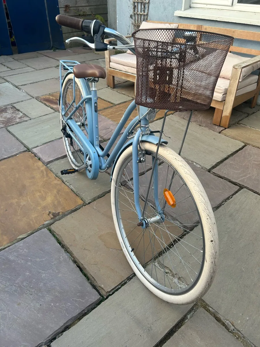 Women’s Bike with Basket - Image 4