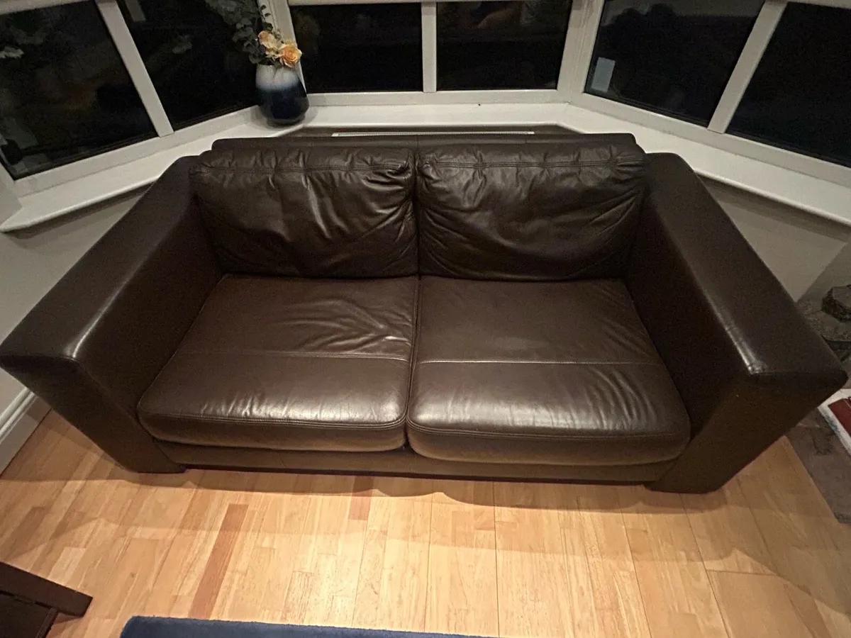 settee