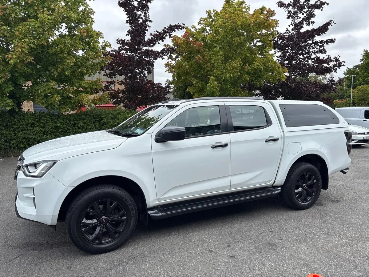 ISUZU D MAX LSE 2024 (Auto) - Image 2