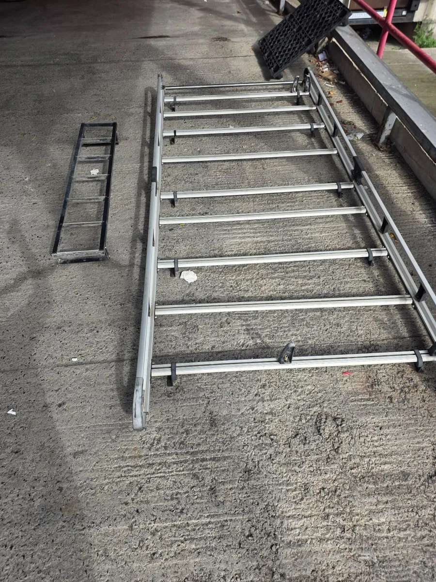 Van Roof Rack and Back Step - Image 1
