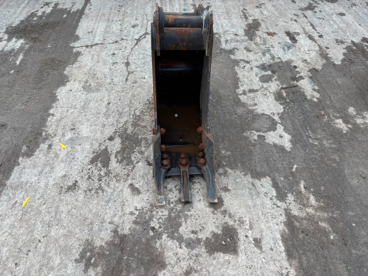 Geith heavy-duty excavator toothed digging bucket - Image 3