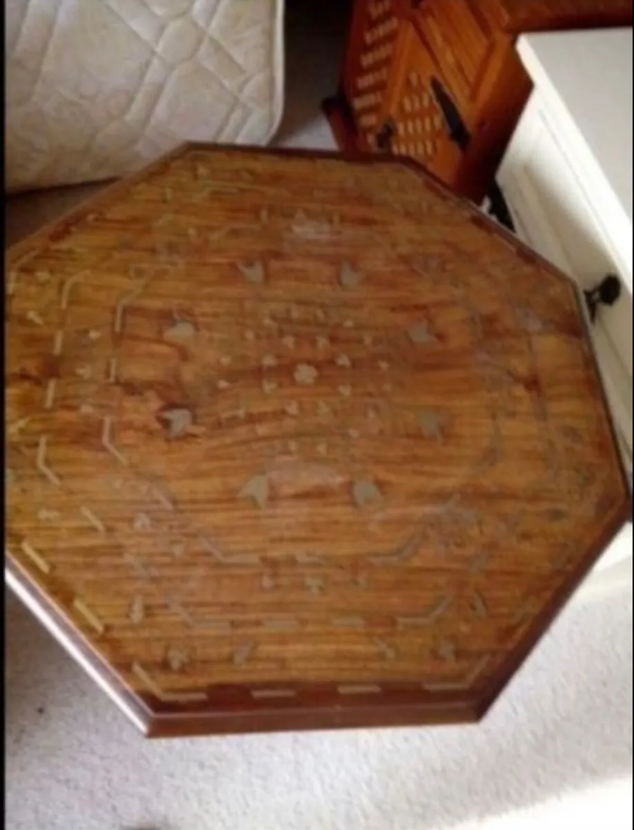 Small side  table - Image 2
